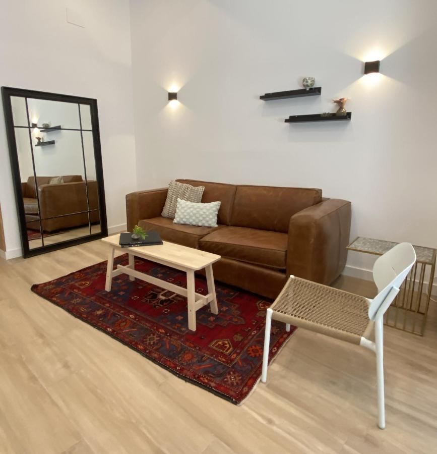 Auditorio/Bernabeu Apartment1 Madrid Buitenkant foto