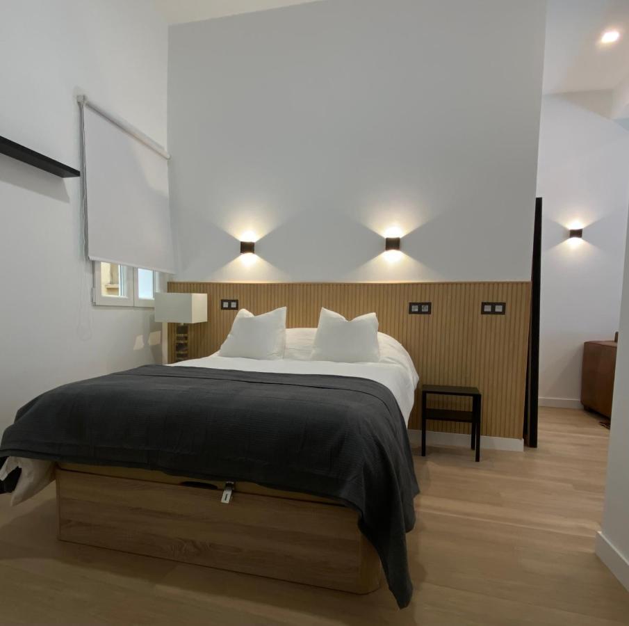 Auditorio/Bernabeu Apartment1 Madrid Buitenkant foto
