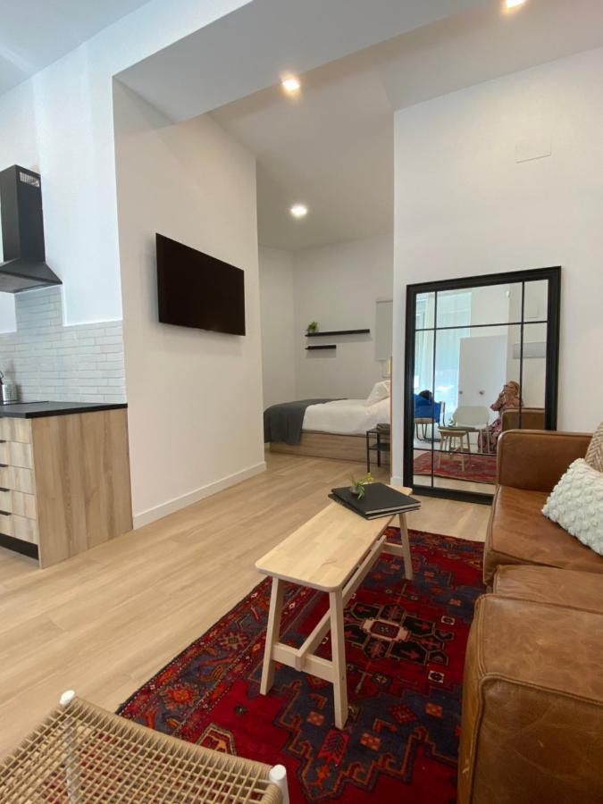 Auditorio/Bernabeu Apartment1 Madrid Buitenkant foto